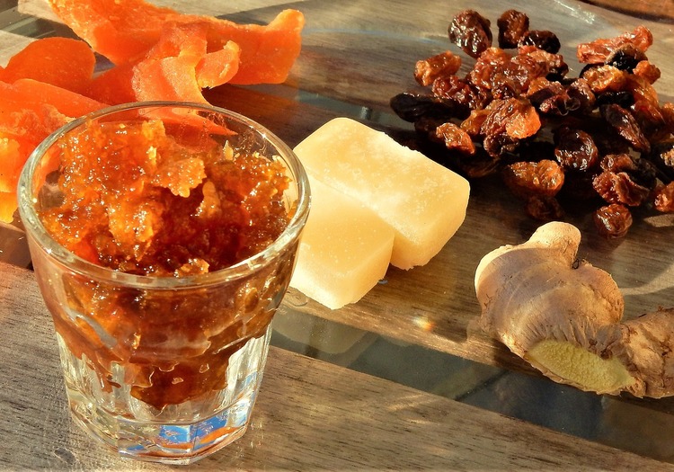 Homemade Raisin, Ginger and Apricot Chutney Recipe